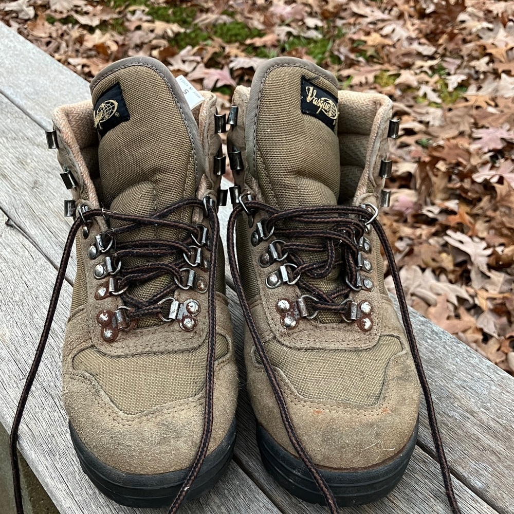 Vasque Men's Tan Outdoor Boots